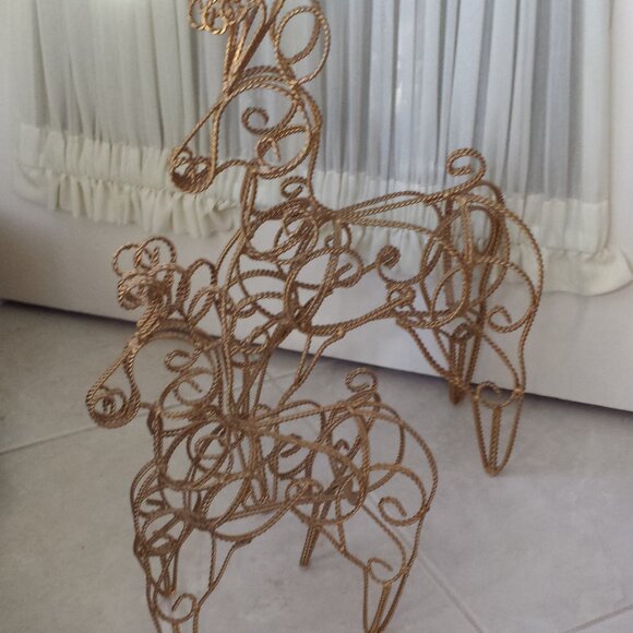 2 Gold Braided Wrought Iron Indoor Deer - Picture 2 of 16